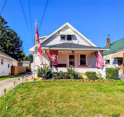 26 N Glenellen Ave, Youngstown, OH, 44509-2003 | Card Image