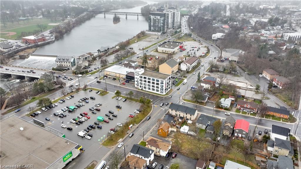 Commercial Lease in Cambridge 5