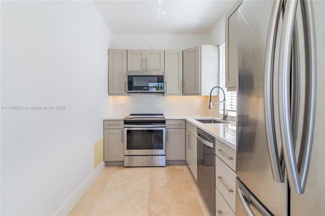 APT-3 - 1569 Euclid Ave, Condo with 1 bedrooms, 1 bathrooms and null parking in Miami Beach FL | Image 16