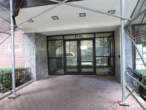 1e-61-88 Dry Harbor Road, New York, NY, 11379 | Card Image