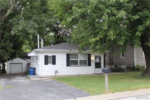 40 Connolly Dr, Saint Louis, MO, 63135-1019 | Card Image