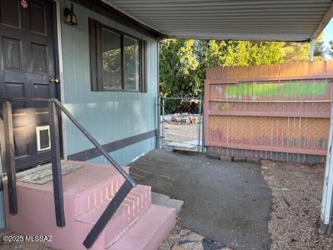 Front door | Image 18