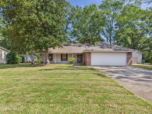 1504 Sioux Bayou Dr, Gautier, MS, 39553-4536 | Card Image