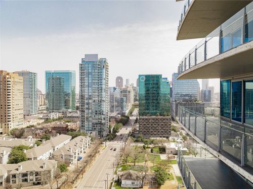 apt-2006-3130 N Harwood St, Dallas, TX, 75201-1138 | Card Image