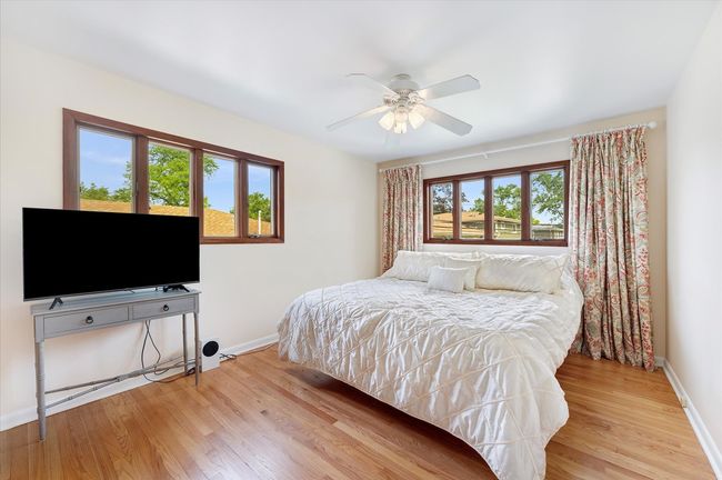 602 E Park Ave, House other with 3 bedrooms, 2 bathrooms and 2 parking in Elmhurst IL | Image 13