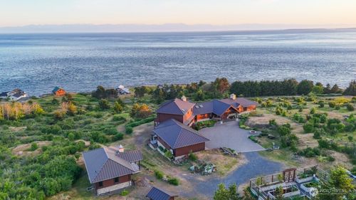 115 Clipper Way, Friday Harbor, WA, 98250-8299 | Card Image