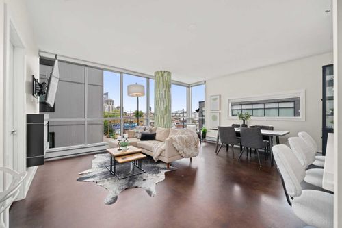 411-235 9a Street Nw, Calgary, AB, T2N4H7 | Card Image