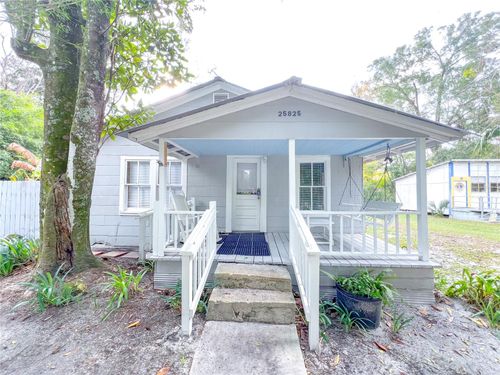 25825 W Newberry Rd, NEWBERRY, FL, 32669-4238 | Card Image