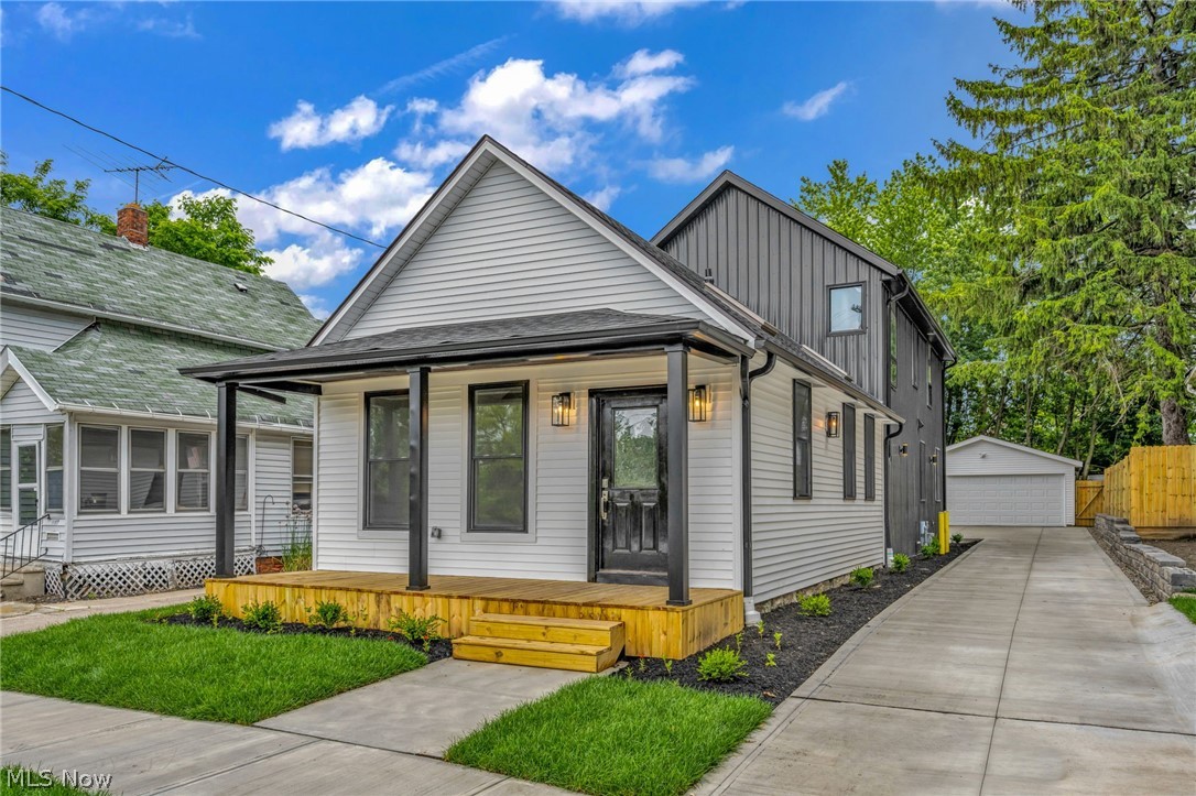77th St, Cleveland, OH 44102