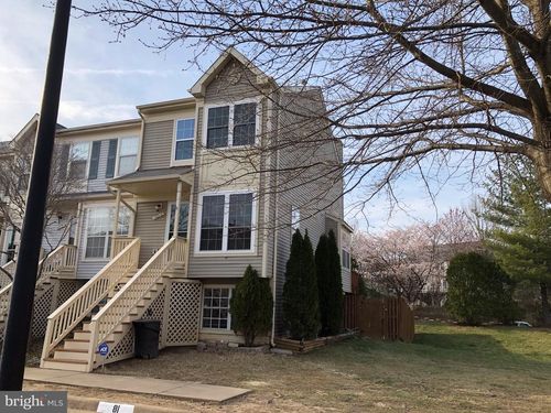 14210 Autumn Cir, CENTREVILLE, VA, 20121-3853 | Card Image