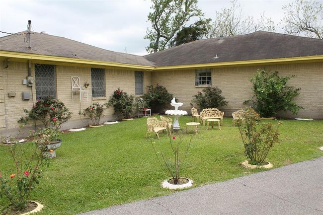 206 Riverside St, House other with 3 bedrooms, 3 bathrooms and null parking in Highlands TX | Image 42