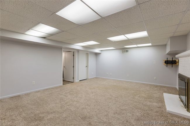 1407 Slate Run Rd, Home with 3 bedrooms, 3 bathrooms and null parking in New Albany IN | Image 60