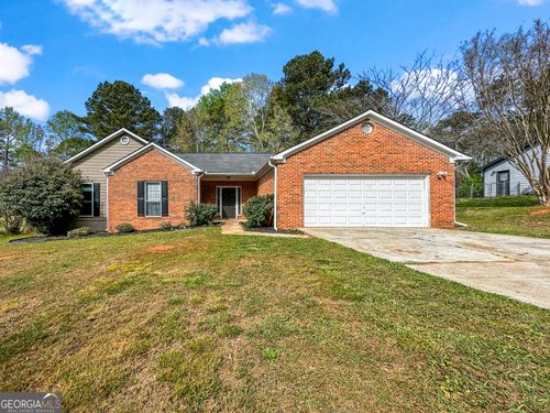 11647 Matthews Trl, Hampton, GA, 30228-1577 | Card Image