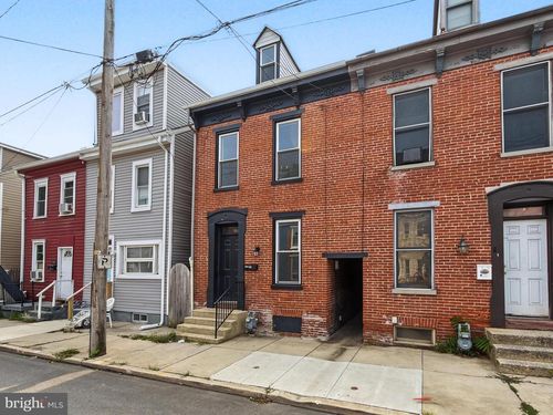 310 S Penn St, YORK, PA, 17401-3834 | Card Image