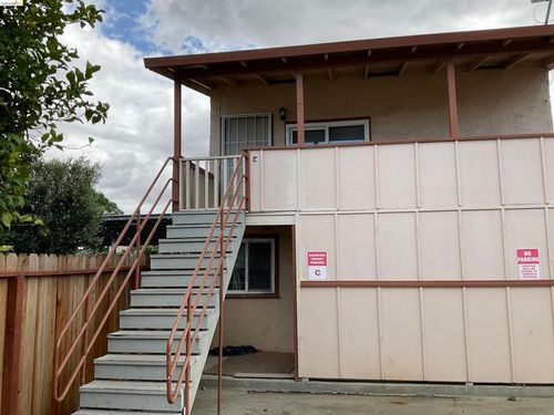 619 W 17th St, Antioch, CA, 94509-2209 | Card Image