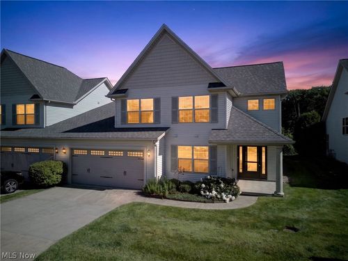 312 Lake Breeze Cv, Eastlake, OH, 44095-1964 | Card Image