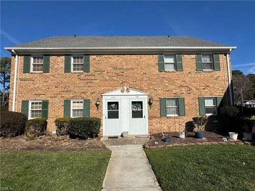 3183 Reese Dr, Portsmouth, VA, 23703-4616 | Card Image