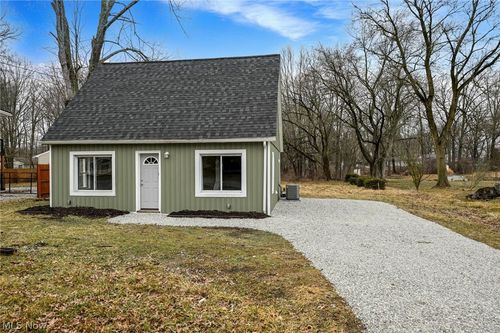 2255 Lake Rd, Akron, OH, 44312-3840 | Card Image