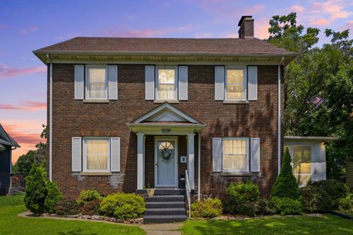 1024 W 15th St, Davenport, IA, 52804-3802 | Card Image