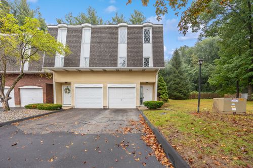 50-50 Northbrook Ct, East Hartford, CT, 06108-1152 | Card Image