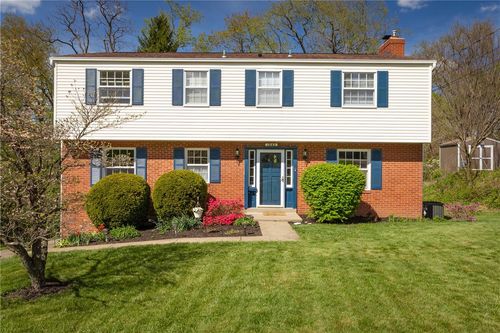 1243 Sun Ridge Dr, Upper St. Clair, PA, 15241-3632 | Card Image