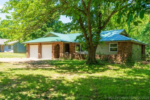 11765 Elm St, Claremore, OK, 74019-5655 | Card Image
