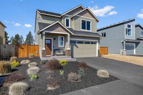 51783 Fordham Dr, La Pine, OR, 97739-8929 | Card Image
