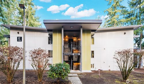 e305-14620 Ne 31st Street, Bellevue, WA, 98007 | Card Image