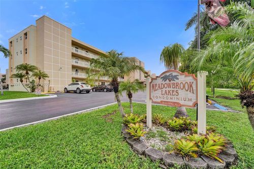 204-424 Se 10th St, Dania Beach, FL, 33004-4551 | Card Image
