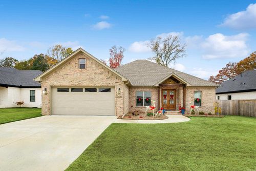 1445 Ivy Place Dr, Conway, AR, 72034-2039 | Card Image