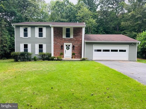22373 Enoch Rd, LEONARDTOWN, MD, 20650-2824 | Card Image