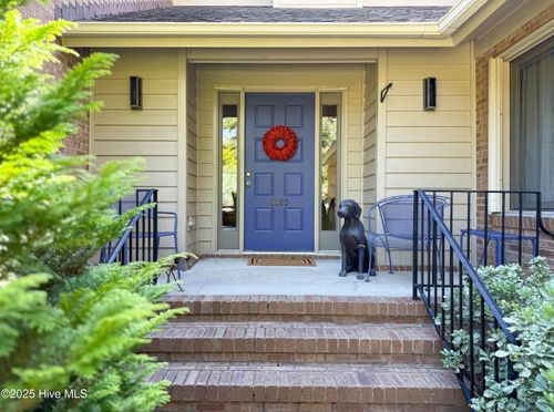 3300 Aster Ct, Wilmington, NC, 28409-2557 | Card Image