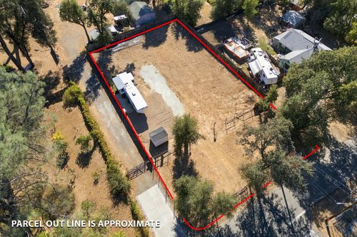 2115 Jewell Lane, Redding, CA, 96001 | Card Image