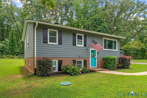 2435 Ocala Dr, Powhatan, VA, 23139-6140 | Card Image