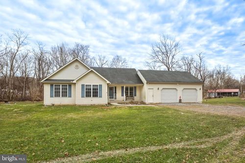 3 E Pennsy Rd, NEW PROVIDENCE, PA, 17560-9801 | Card Image