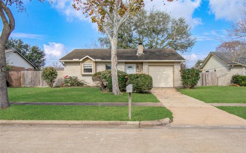2536 Knoxville Drive, League City, TX, 77573 | Card Image