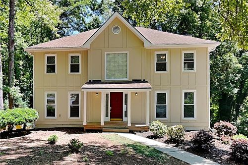 2111 Dawn Ct, Suwanee, GA, 30024-2731 | Card Image