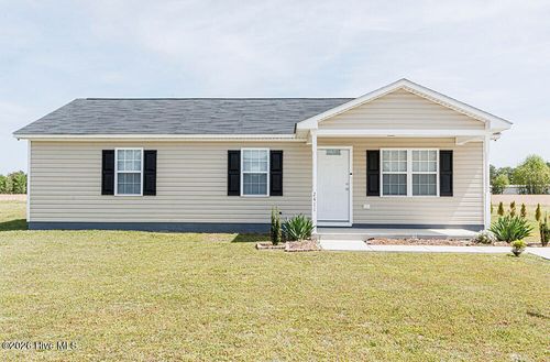 2411 Heath Ln, Tarboro, NC, 27886-2274 | Card Image