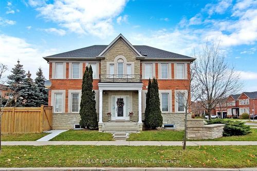bsmt-30 Williamson Dr W, Ajax, ON, L1T4M8 | Card Image