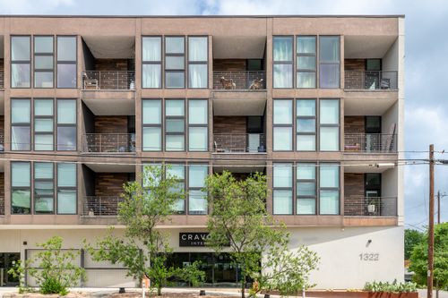 305-1322 E 12th St, Austin, TX, 78702-1161 | Card Image
