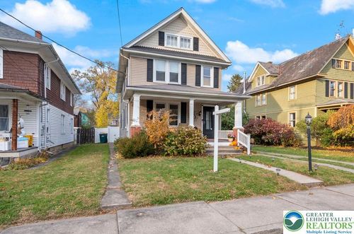 127 Sycamore Rd, RIEGELSVILLE, PA, 18077-7006 | Card Image