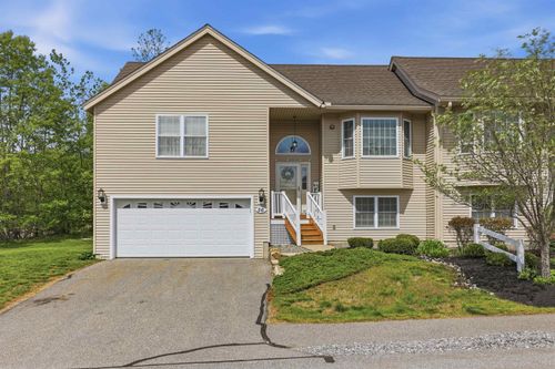 56 Hall Rd, Fremont, NH, 03044-3355 | Card Image