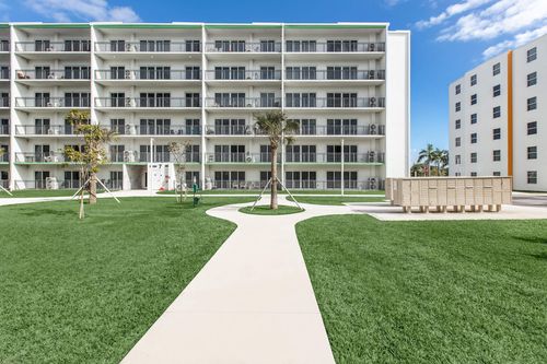 25885 S Dixie Hwy, Homestead, FL, 33032-5576 | Card Image