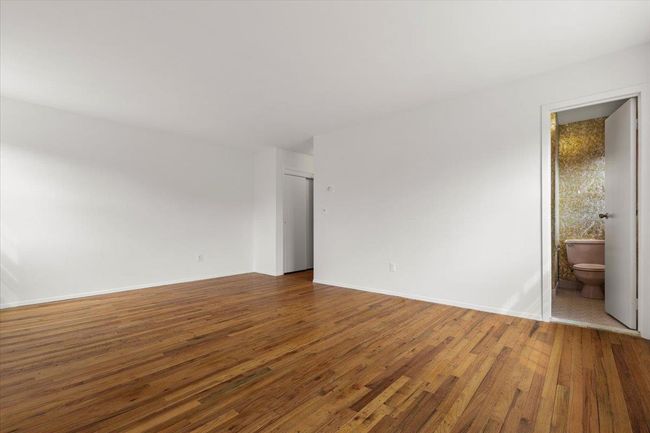 16 Reyna Ln, House other with 3 bedrooms, 3 bathrooms and null parking in New Rochelle NY | Image 18