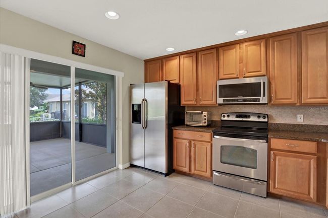 18817 Rolling Hills Loop, House other with 3 bedrooms, 2 bathrooms and null parking in Hudson FL | Image 5