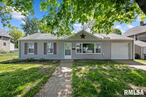 2043 30th St, Rock Island, IL, 61201-4731 | Card Image