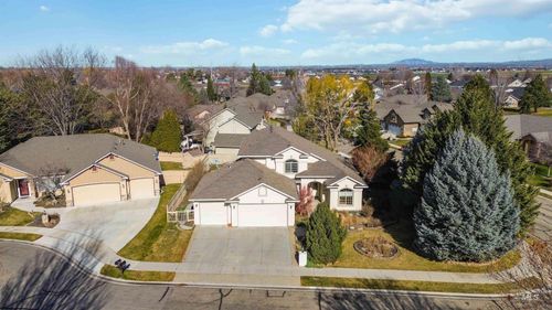 4550 W Brassie Ct, Meridian, ID, 83646-3993 | Card Image