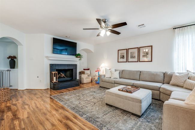 7601 Tidewater Dr, House other with 4 bedrooms, 3 bathrooms and null parking in Rowlett TX | Image 8