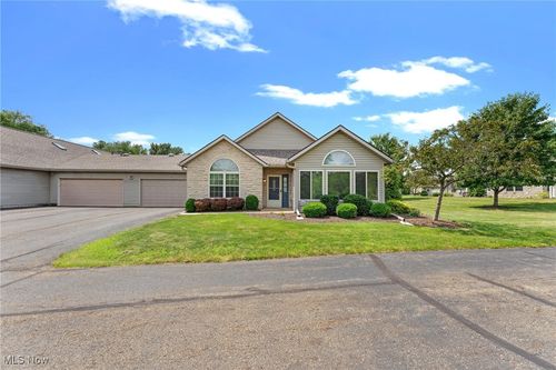 b-4204 Tannybrooke Lane Nw, Canton, OH, 44718 | Card Image