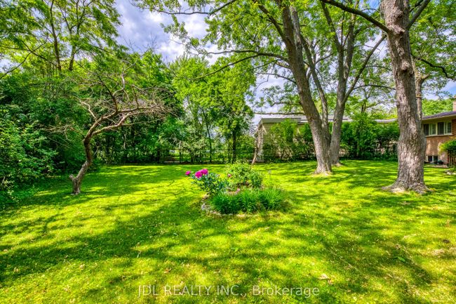 1266 Lambeth Rd, House other with 4 bedrooms, 3 bathrooms and 3 parking in Oakville ON | Image 42